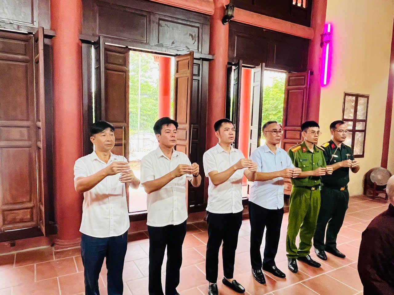 anh tin bai